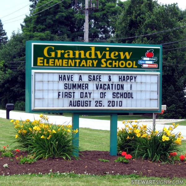 School Sign for Grandview Elementary School