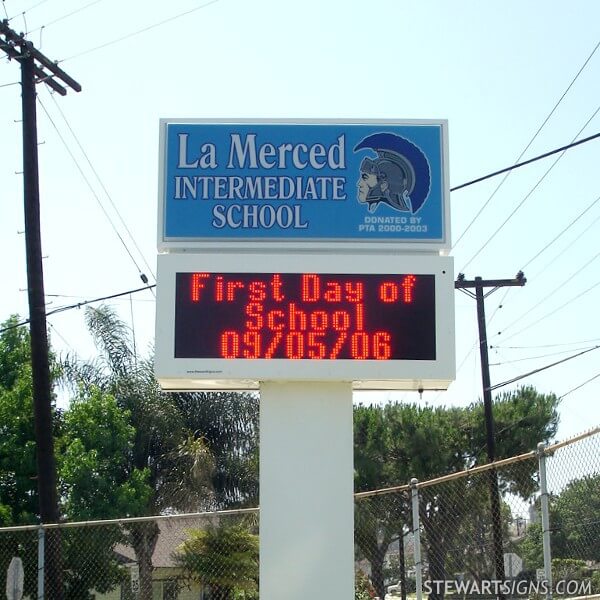 School Sign for La Merced Intermediate School