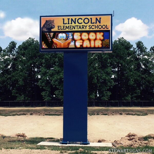 School Sign for Lincoln Elementary School