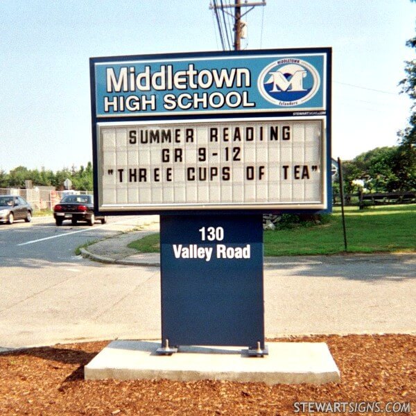 School Sign for Middletown High School