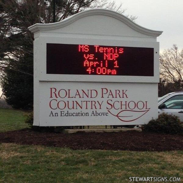 School Sign for Roland Park Country School